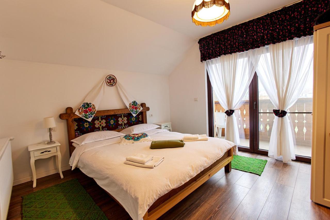 Gradina Lu' Ion "A Home Away From Home" (Adults Only) Vişeu de Sus Exterior foto